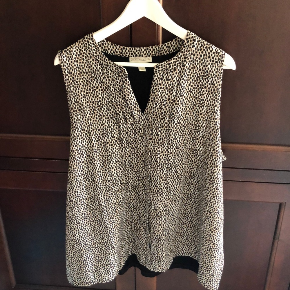 ❗️FINAL DROP❗️Dana Buchman Leopard Print Blouse